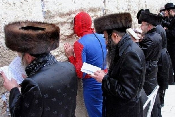 Tu crois que t’es seul à faire le Mur ?