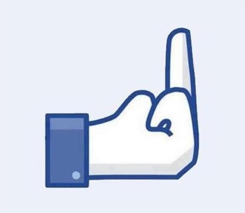 Les 3 profils qui ont failli me faire quitter Facebook