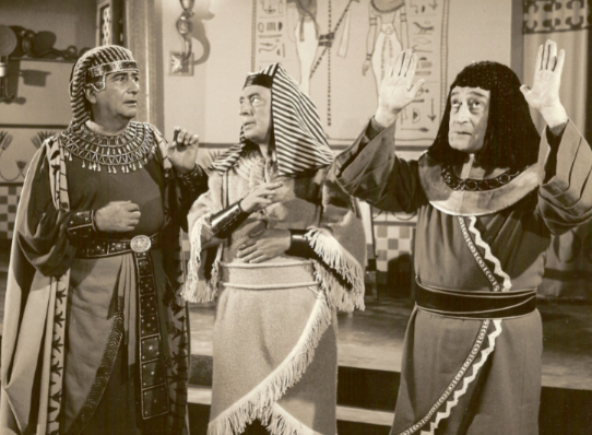 L'à-peu-près sortie d'Egypte